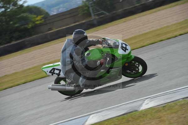 Motorcycle action photographs;Trackday digital images;donington;donington park leicestershire;donington photographs;event digital images;eventdigitalimages;no limits trackday;peter wileman photography;trackday;trackday photos