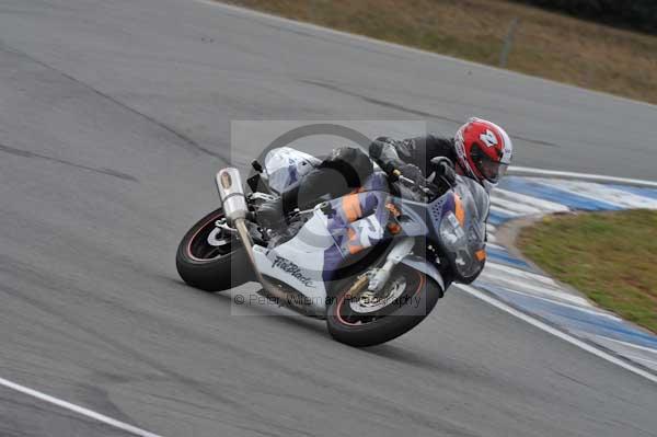 Motorcycle action photographs;Trackday digital images;donington;donington park leicestershire;donington photographs;event digital images;eventdigitalimages;no limits trackday;peter wileman photography;trackday;trackday photos