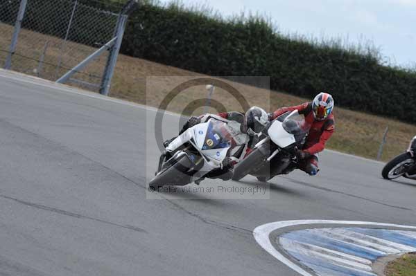 Motorcycle action photographs;Trackday digital images;donington;donington park leicestershire;donington photographs;event digital images;eventdigitalimages;no limits trackday;peter wileman photography;trackday;trackday photos