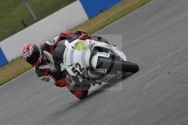 Motorcycle action photographs;Trackday digital images;donington;donington park leicestershire;donington photographs;event digital images;eventdigitalimages;no limits trackday;peter wileman photography;trackday;trackday photos