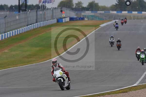 Motorcycle action photographs;Trackday digital images;donington;donington park leicestershire;donington photographs;event digital images;eventdigitalimages;no limits trackday;peter wileman photography;trackday;trackday photos