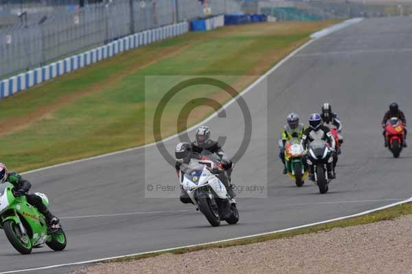 Motorcycle action photographs;Trackday digital images;donington;donington park leicestershire;donington photographs;event digital images;eventdigitalimages;no limits trackday;peter wileman photography;trackday;trackday photos