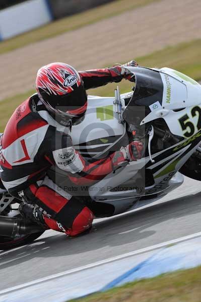 Motorcycle action photographs;Trackday digital images;donington;donington park leicestershire;donington photographs;event digital images;eventdigitalimages;no limits trackday;peter wileman photography;trackday;trackday photos