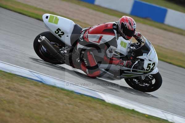 Motorcycle action photographs;Trackday digital images;donington;donington park leicestershire;donington photographs;event digital images;eventdigitalimages;no limits trackday;peter wileman photography;trackday;trackday photos