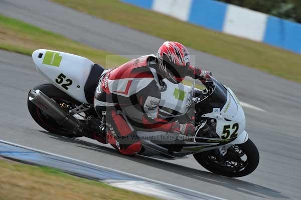 Motorcycle action photographs;Trackday digital images;donington;donington park leicestershire;donington photographs;event digital images;eventdigitalimages;no limits trackday;peter wileman photography;trackday;trackday photos