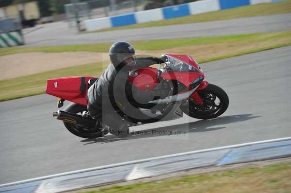 Motorcycle action photographs;Trackday digital images;donington;donington park leicestershire;donington photographs;event digital images;eventdigitalimages;no limits trackday;peter wileman photography;trackday;trackday photos