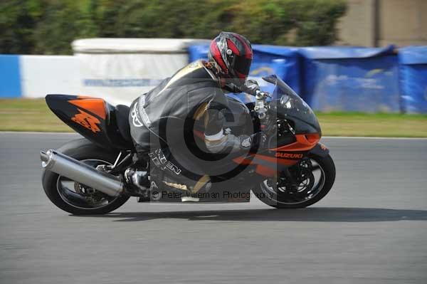 Motorcycle action photographs;Trackday digital images;donington;donington park leicestershire;donington photographs;event digital images;eventdigitalimages;no limits trackday;peter wileman photography;trackday;trackday photos