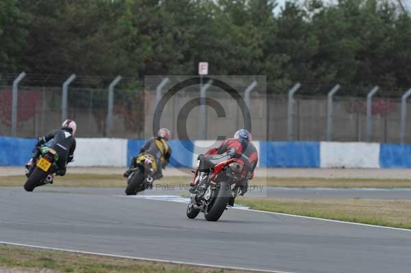 Motorcycle action photographs;Trackday digital images;donington;donington park leicestershire;donington photographs;event digital images;eventdigitalimages;no limits trackday;peter wileman photography;trackday;trackday photos