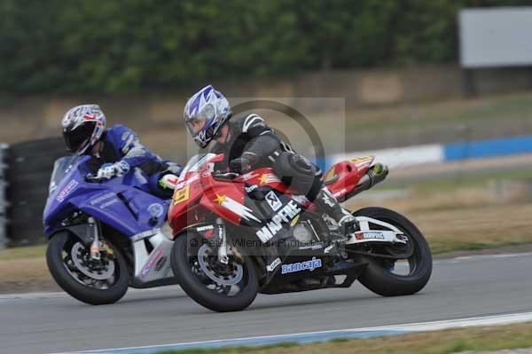 Motorcycle action photographs;Trackday digital images;donington;donington park leicestershire;donington photographs;event digital images;eventdigitalimages;no limits trackday;peter wileman photography;trackday;trackday photos