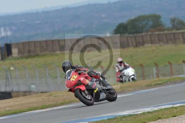 Motorcycle action photographs;Trackday digital images;donington;donington park leicestershire;donington photographs;event digital images;eventdigitalimages;no limits trackday;peter wileman photography;trackday;trackday photos