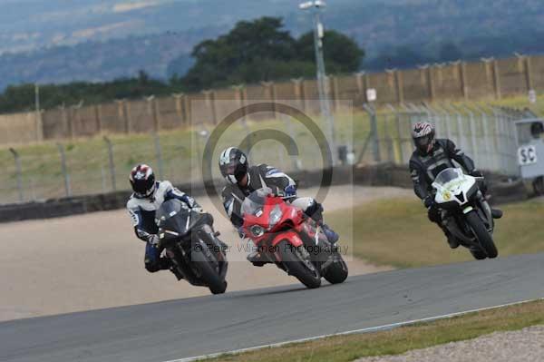 Motorcycle action photographs;Trackday digital images;donington;donington park leicestershire;donington photographs;event digital images;eventdigitalimages;no limits trackday;peter wileman photography;trackday;trackday photos