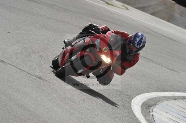 Motorcycle action photographs;Trackday digital images;donington;donington park leicestershire;donington photographs;event digital images;eventdigitalimages;no limits trackday;peter wileman photography;trackday;trackday photos