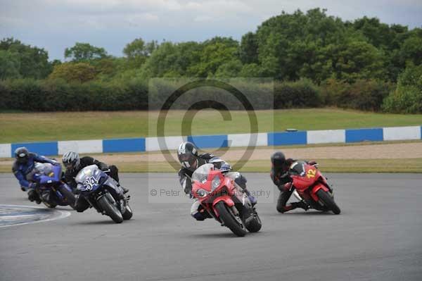 Motorcycle action photographs;Trackday digital images;donington;donington park leicestershire;donington photographs;event digital images;eventdigitalimages;no limits trackday;peter wileman photography;trackday;trackday photos