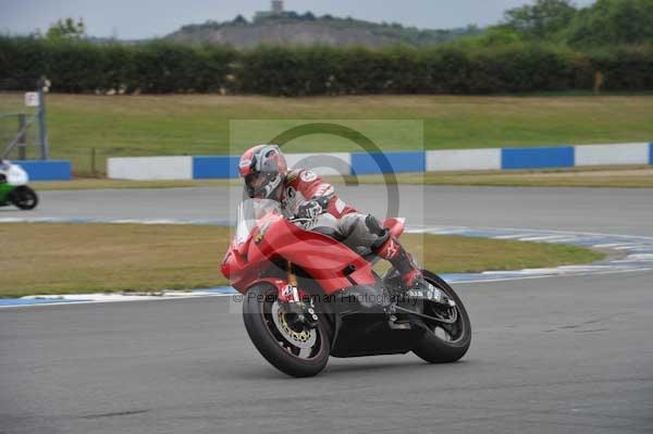 Motorcycle action photographs;Trackday digital images;donington;donington park leicestershire;donington photographs;event digital images;eventdigitalimages;no limits trackday;peter wileman photography;trackday;trackday photos