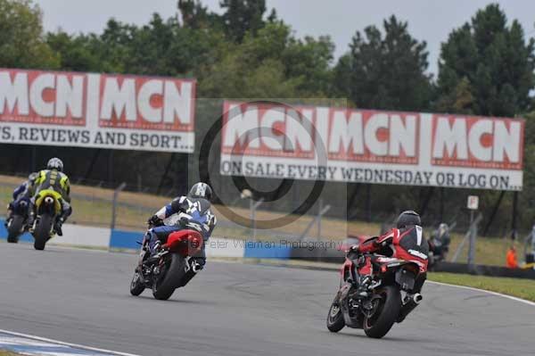 Motorcycle action photographs;Trackday digital images;donington;donington park leicestershire;donington photographs;event digital images;eventdigitalimages;no limits trackday;peter wileman photography;trackday;trackday photos