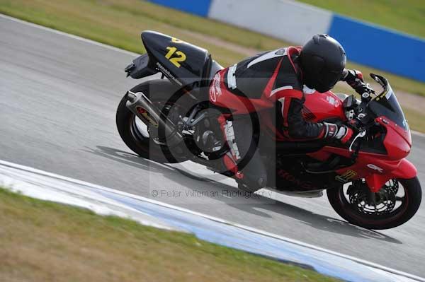 Motorcycle action photographs;Trackday digital images;donington;donington park leicestershire;donington photographs;event digital images;eventdigitalimages;no limits trackday;peter wileman photography;trackday;trackday photos