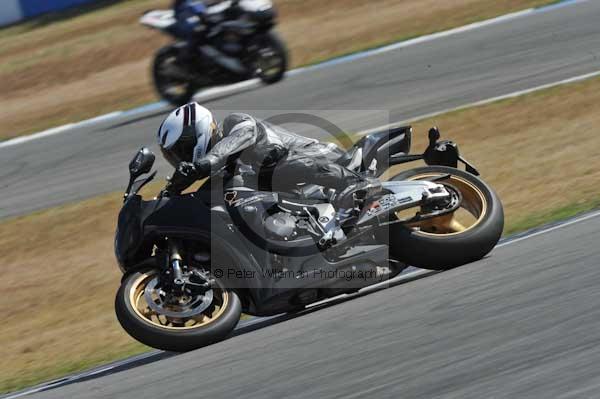 Motorcycle action photographs;Trackday digital images;donington;donington park leicestershire;donington photographs;event digital images;eventdigitalimages;no limits trackday;peter wileman photography;trackday;trackday photos