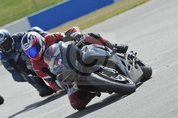 Motorcycle action photographs;Trackday digital images;donington;donington park leicestershire;donington photographs;event digital images;eventdigitalimages;no limits trackday;peter wileman photography;trackday;trackday photos