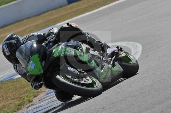 Motorcycle action photographs;Trackday digital images;donington;donington park leicestershire;donington photographs;event digital images;eventdigitalimages;no limits trackday;peter wileman photography;trackday;trackday photos