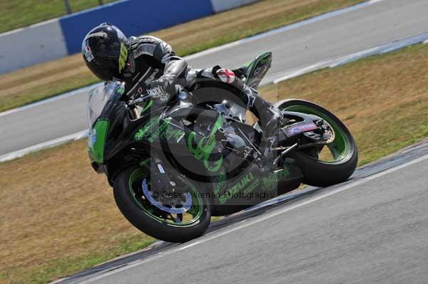 Motorcycle action photographs;Trackday digital images;donington;donington park leicestershire;donington photographs;event digital images;eventdigitalimages;no limits trackday;peter wileman photography;trackday;trackday photos