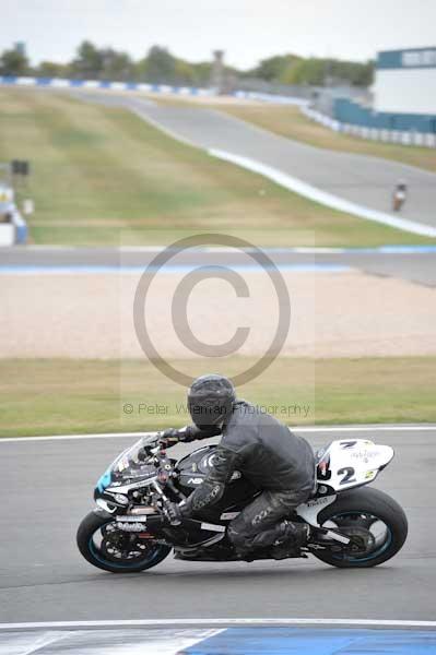 Motorcycle action photographs;Trackday digital images;donington;donington park leicestershire;donington photographs;event digital images;eventdigitalimages;no limits trackday;peter wileman photography;trackday;trackday photos