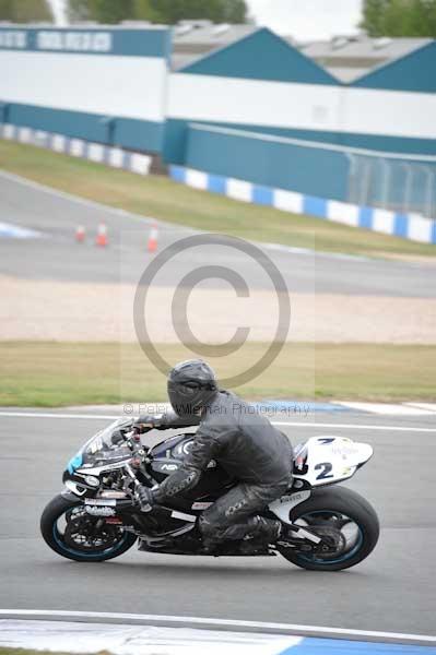 Motorcycle action photographs;Trackday digital images;donington;donington park leicestershire;donington photographs;event digital images;eventdigitalimages;no limits trackday;peter wileman photography;trackday;trackday photos