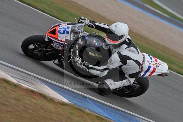 Motorcycle action photographs;Trackday digital images;donington;donington park leicestershire;donington photographs;event digital images;eventdigitalimages;no limits trackday;peter wileman photography;trackday;trackday photos