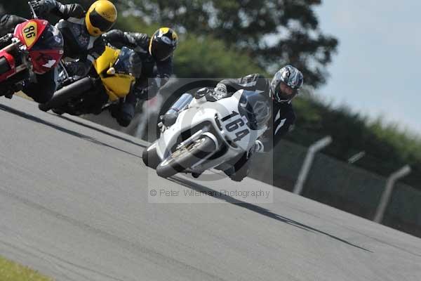 Motorcycle action photographs;Trackday digital images;donington;donington park leicestershire;donington photographs;event digital images;eventdigitalimages;no limits trackday;peter wileman photography;trackday;trackday photos