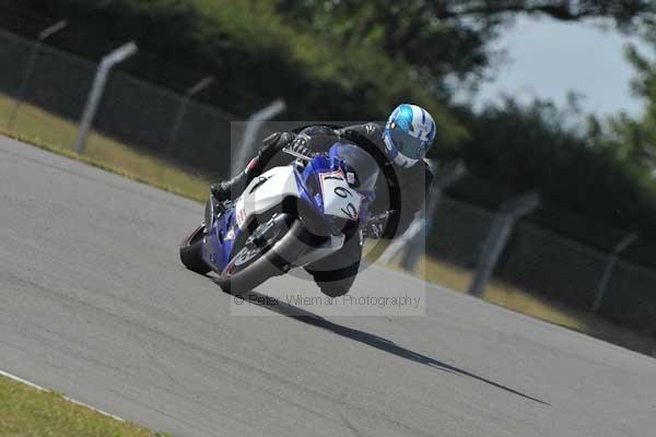 Motorcycle action photographs;Trackday digital images;donington;donington park leicestershire;donington photographs;event digital images;eventdigitalimages;no limits trackday;peter wileman photography;trackday;trackday photos