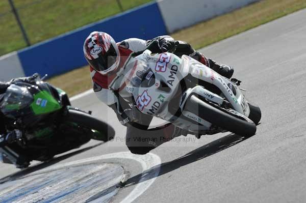 Motorcycle action photographs;Trackday digital images;donington;donington park leicestershire;donington photographs;event digital images;eventdigitalimages;no limits trackday;peter wileman photography;trackday;trackday photos