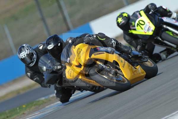 Motorcycle action photographs;Trackday digital images;donington;donington park leicestershire;donington photographs;event digital images;eventdigitalimages;no limits trackday;peter wileman photography;trackday;trackday photos