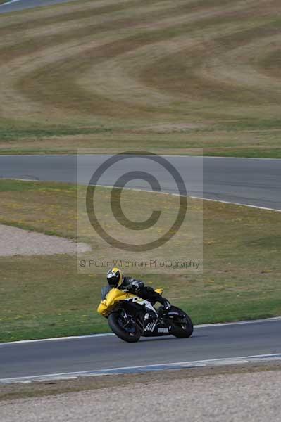 Motorcycle action photographs;Trackday digital images;donington;donington park leicestershire;donington photographs;event digital images;eventdigitalimages;no limits trackday;peter wileman photography;trackday;trackday photos