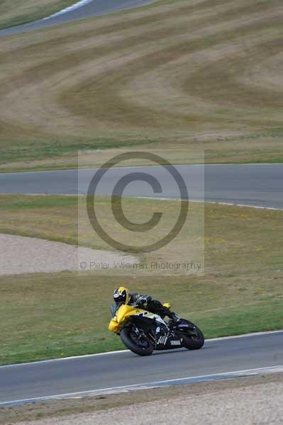 Motorcycle action photographs;Trackday digital images;donington;donington park leicestershire;donington photographs;event digital images;eventdigitalimages;no limits trackday;peter wileman photography;trackday;trackday photos