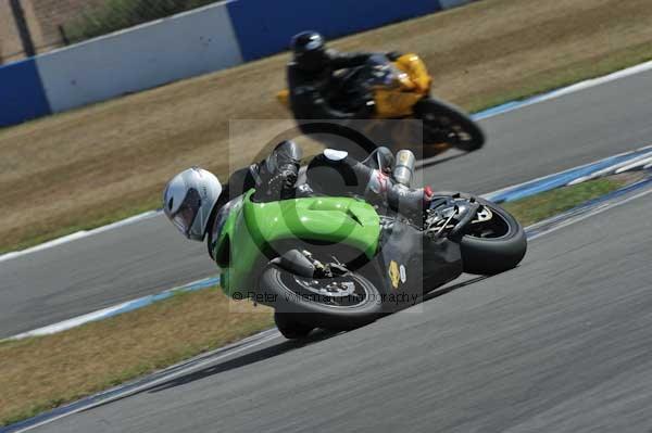 Motorcycle action photographs;Trackday digital images;donington;donington park leicestershire;donington photographs;event digital images;eventdigitalimages;no limits trackday;peter wileman photography;trackday;trackday photos