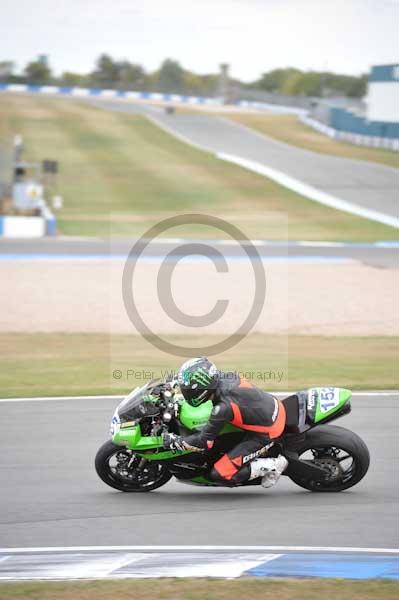 Motorcycle action photographs;Trackday digital images;donington;donington park leicestershire;donington photographs;event digital images;eventdigitalimages;no limits trackday;peter wileman photography;trackday;trackday photos