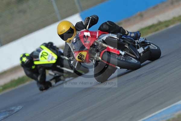 Motorcycle action photographs;Trackday digital images;donington;donington park leicestershire;donington photographs;event digital images;eventdigitalimages;no limits trackday;peter wileman photography;trackday;trackday photos