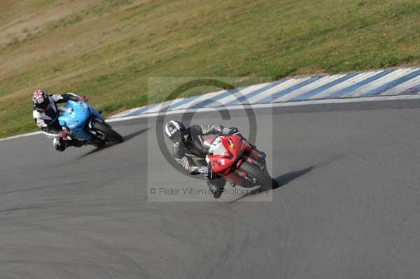 Motorcycle action photographs;Trackday digital images;donington;donington park leicestershire;donington photographs;event digital images;eventdigitalimages;no limits trackday;peter wileman photography;trackday;trackday photos