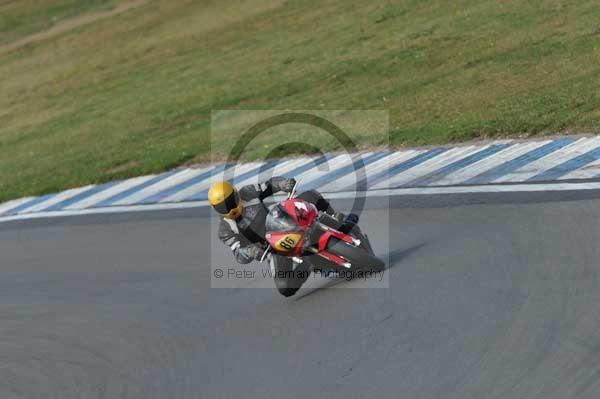 Motorcycle action photographs;Trackday digital images;donington;donington park leicestershire;donington photographs;event digital images;eventdigitalimages;no limits trackday;peter wileman photography;trackday;trackday photos