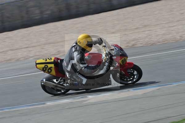 Motorcycle action photographs;Trackday digital images;donington;donington park leicestershire;donington photographs;event digital images;eventdigitalimages;no limits trackday;peter wileman photography;trackday;trackday photos