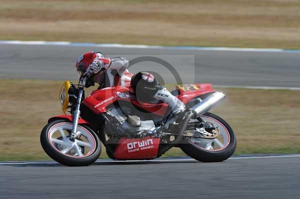 Motorcycle action photographs;Trackday digital images;donington;donington park leicestershire;donington photographs;event digital images;eventdigitalimages;no limits trackday;peter wileman photography;trackday;trackday photos