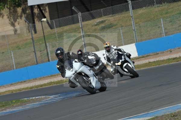 Motorcycle action photographs;Trackday digital images;donington;donington park leicestershire;donington photographs;event digital images;eventdigitalimages;no limits trackday;peter wileman photography;trackday;trackday photos