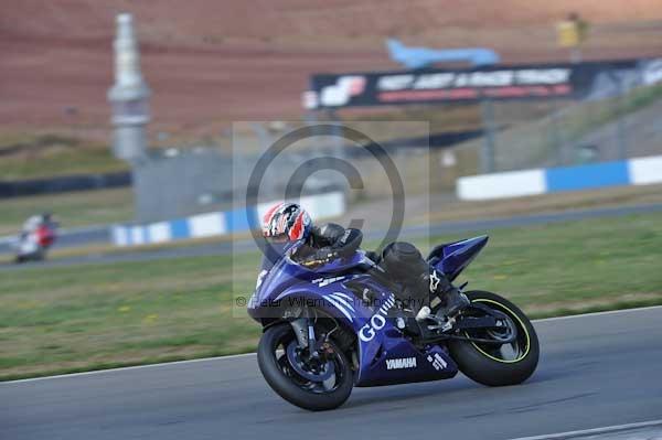 Motorcycle action photographs;Trackday digital images;donington;donington park leicestershire;donington photographs;event digital images;eventdigitalimages;no limits trackday;peter wileman photography;trackday;trackday photos