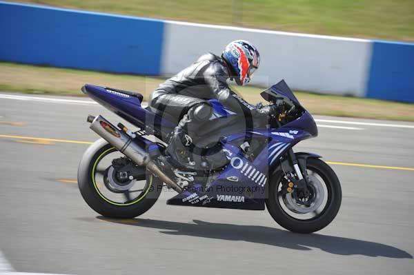 Motorcycle action photographs;Trackday digital images;donington;donington park leicestershire;donington photographs;event digital images;eventdigitalimages;no limits trackday;peter wileman photography;trackday;trackday photos