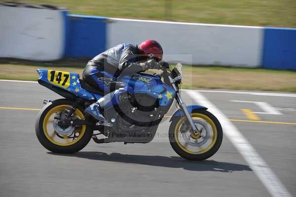 Motorcycle action photographs;Trackday digital images;donington;donington park leicestershire;donington photographs;event digital images;eventdigitalimages;no limits trackday;peter wileman photography;trackday;trackday photos