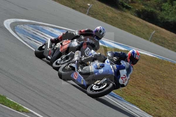 Motorcycle action photographs;Trackday digital images;donington;donington park leicestershire;donington photographs;event digital images;eventdigitalimages;no limits trackday;peter wileman photography;trackday;trackday photos