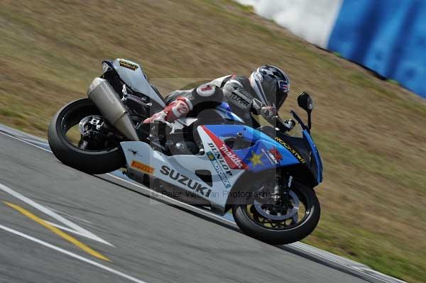 Motorcycle action photographs;Trackday digital images;donington;donington park leicestershire;donington photographs;event digital images;eventdigitalimages;no limits trackday;peter wileman photography;trackday;trackday photos