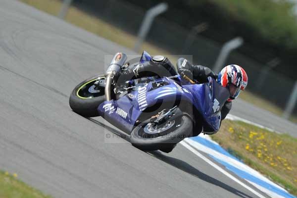 Motorcycle action photographs;Trackday digital images;donington;donington park leicestershire;donington photographs;event digital images;eventdigitalimages;no limits trackday;peter wileman photography;trackday;trackday photos