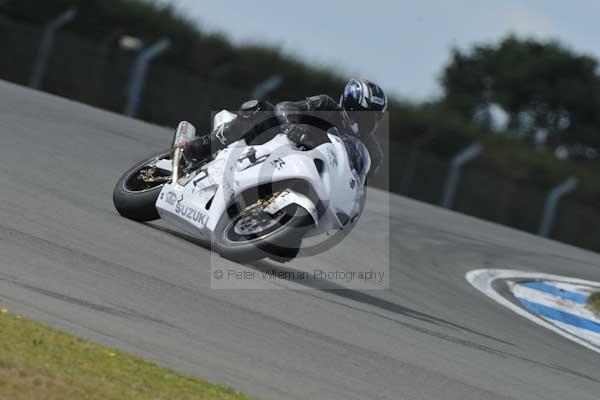 Motorcycle action photographs;Trackday digital images;donington;donington park leicestershire;donington photographs;event digital images;eventdigitalimages;no limits trackday;peter wileman photography;trackday;trackday photos