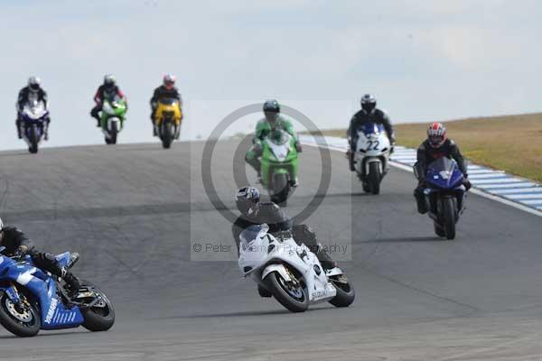 Motorcycle action photographs;Trackday digital images;donington;donington park leicestershire;donington photographs;event digital images;eventdigitalimages;no limits trackday;peter wileman photography;trackday;trackday photos