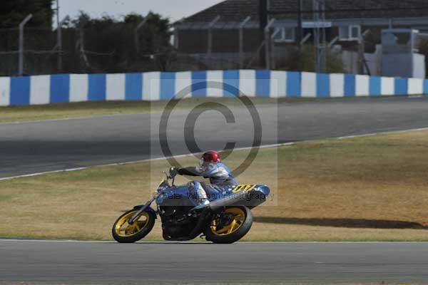 Motorcycle action photographs;Trackday digital images;donington;donington park leicestershire;donington photographs;event digital images;eventdigitalimages;no limits trackday;peter wileman photography;trackday;trackday photos